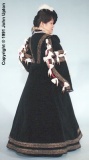 CC09-H-03b: 16th Century Spanish Court Gown