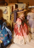 CC27-DC-03d: Victorian Dolls' Wardrobe