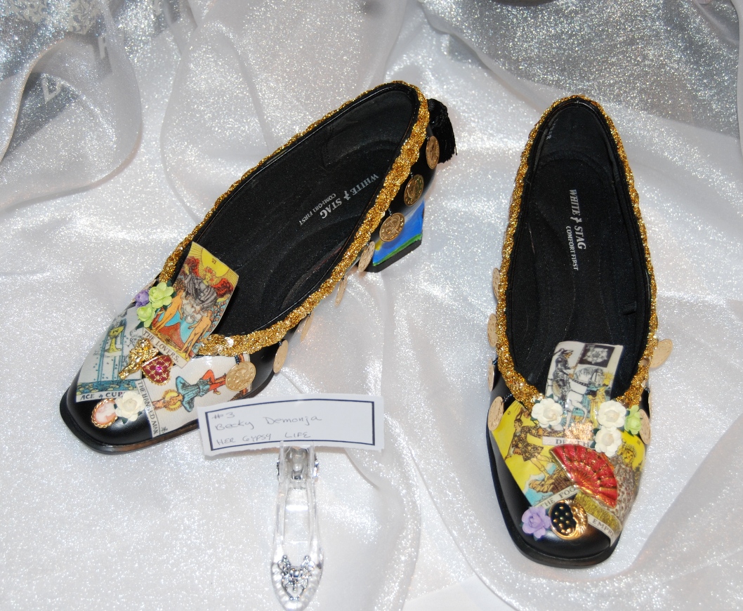 Costume-Con 25 (CC25): Embellished Shoe Competition Gallery and Rules